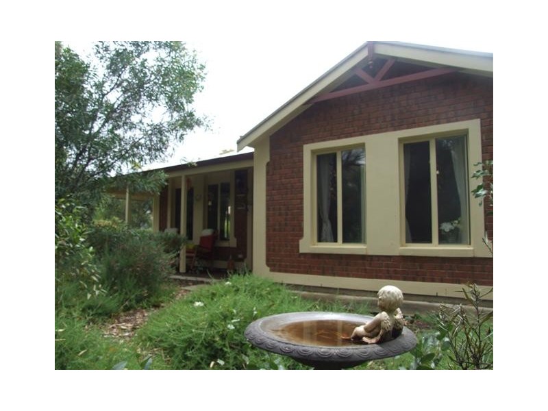 4 Stoddart Street, Strathalbyn SA 5255