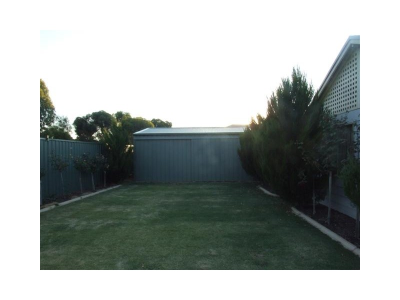 23 Strathmont Drive, Strathalbyn SA 5255