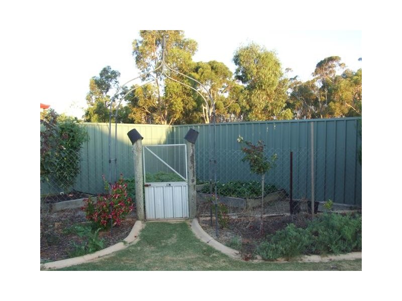 23 Strathmont Drive, Strathalbyn SA 5255