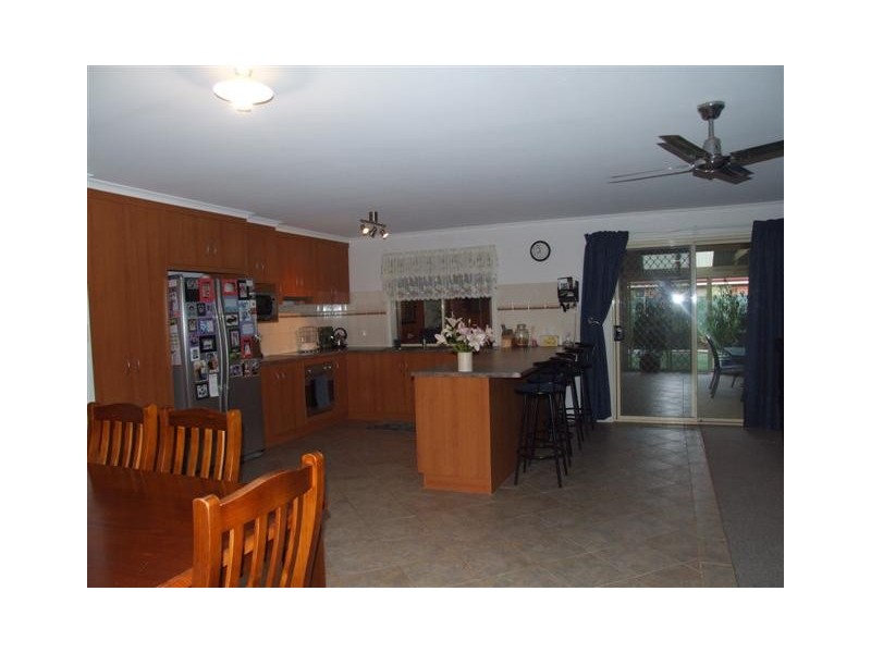 23 Strathmont Drive, Strathalbyn SA 5255