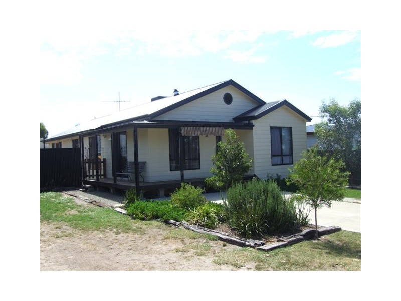 3 Stirling Street, Milang SA 5256