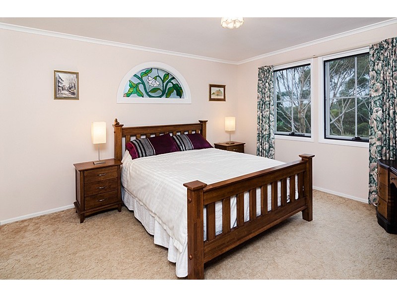 18 Meyers Road, Strathalbyn SA 5255