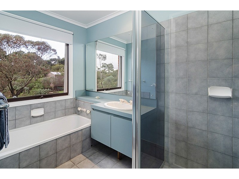 18 Meyers Road, Strathalbyn SA 5255