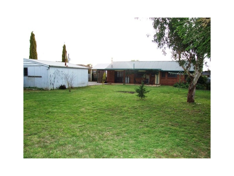 60 Ashbourne Road, Strathalbyn SA 5255
