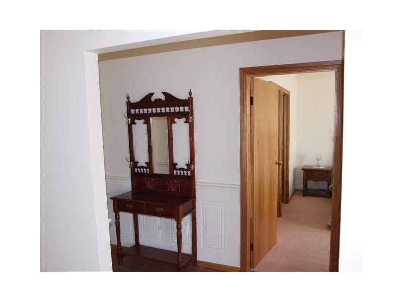 17 Gollan Avenue, Strathalbyn SA 5255