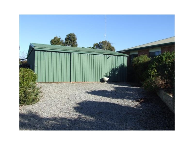 17 Gollan Avenue, Strathalbyn SA 5255