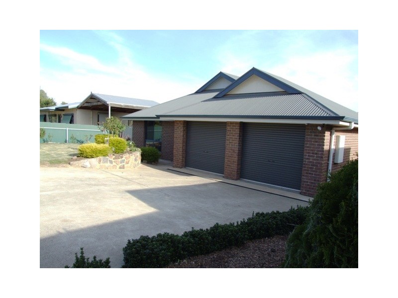 1a Elliott Street, Strathalbyn SA 5255