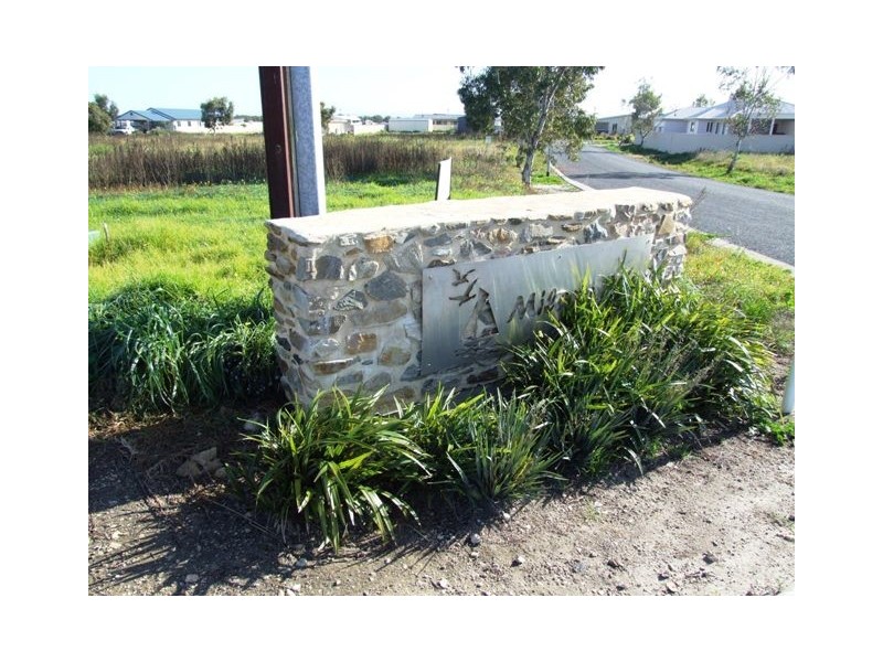 15 Marion Street, Milang SA 5256