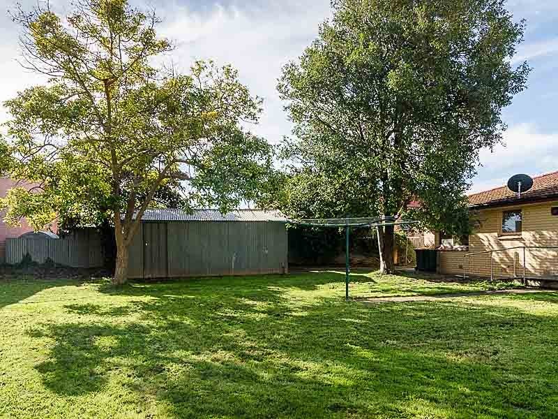 2 Rankine Street, Strathalbyn SA 5255