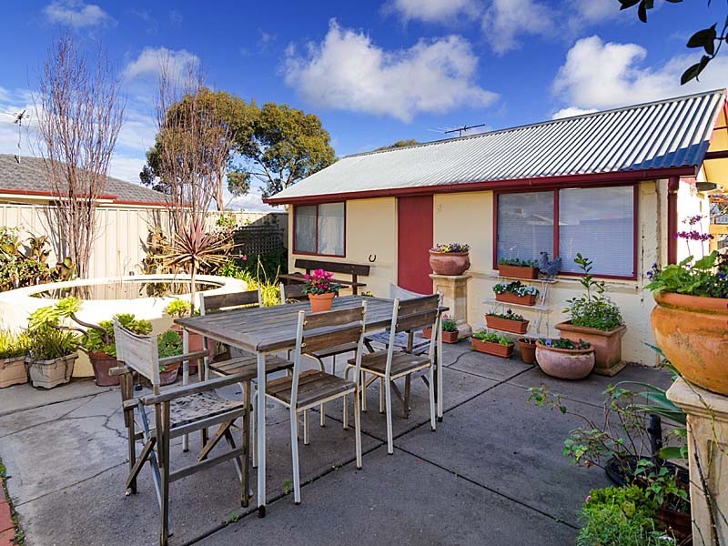 10 Adams Street, Strathalbyn SA 5255