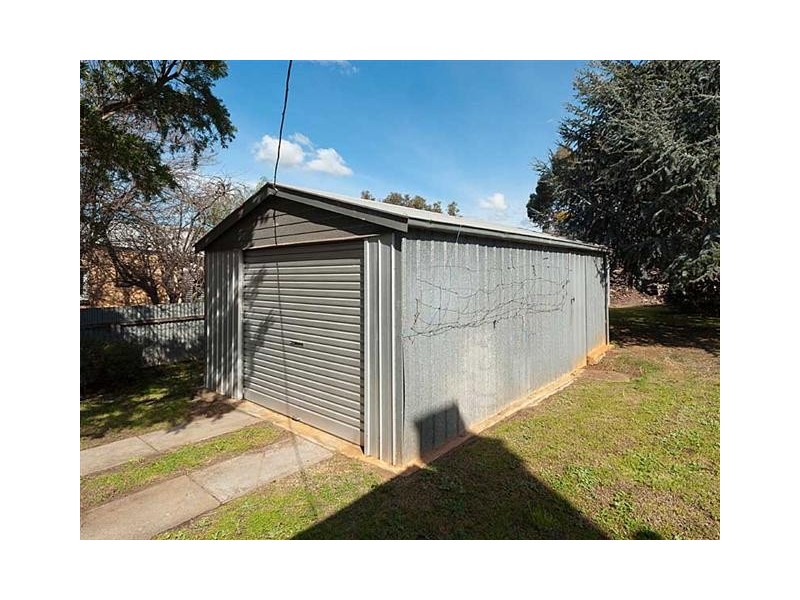 19 Commercial Road, Strathalbyn SA 5255