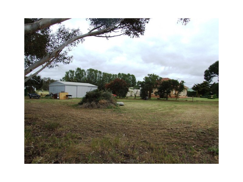 4 Lines Road, Strathalbyn SA 5255