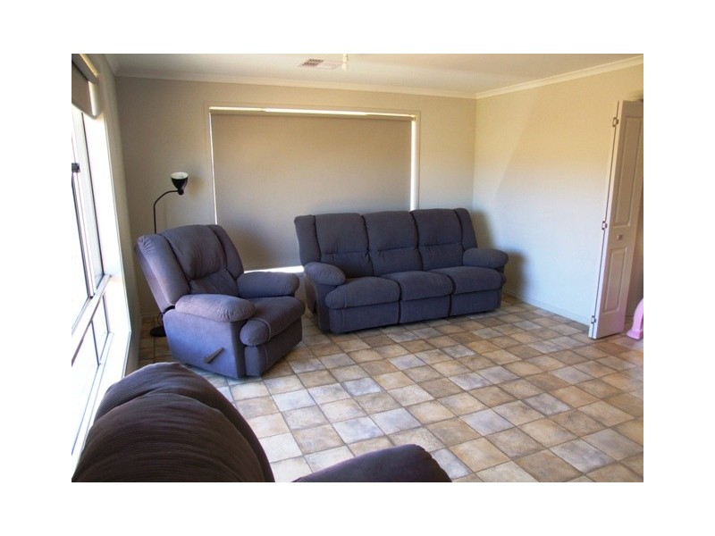 12 St Andrews Drive, Strathalbyn SA 5255