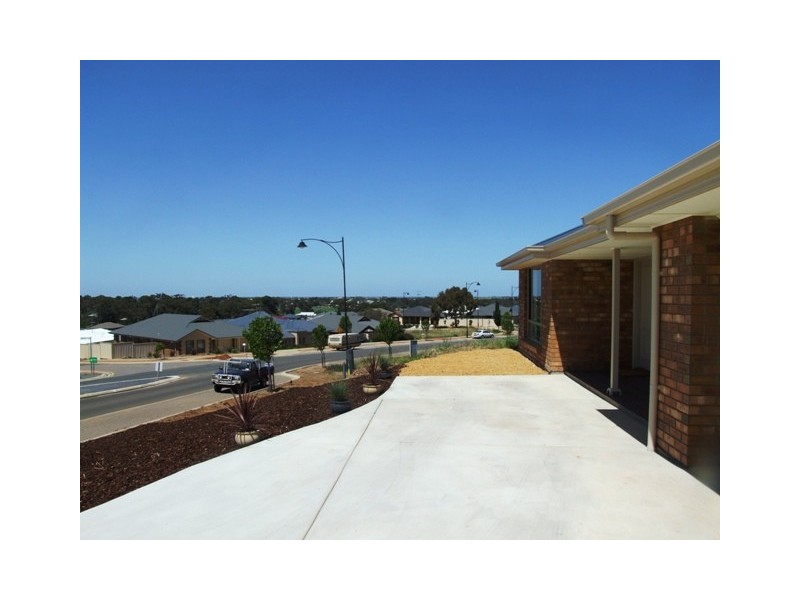 12 St Andrews Drive, Strathalbyn SA 5255