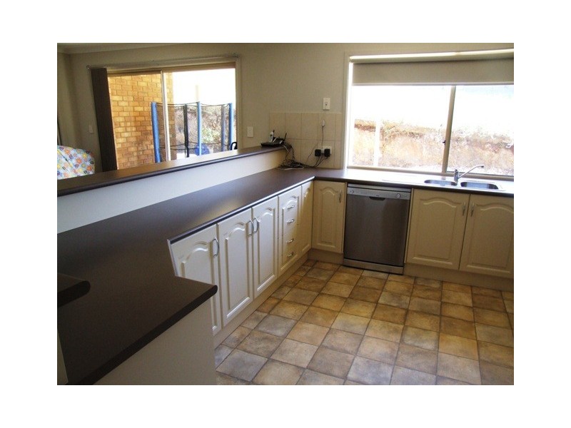 12 St Andrews Drive, Strathalbyn SA 5255