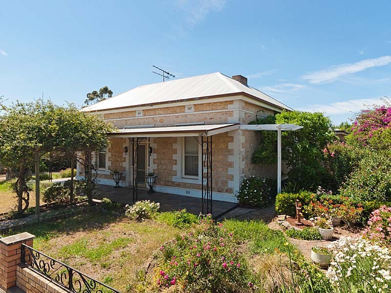 14 Coronation Road, Strathalbyn SA 5255