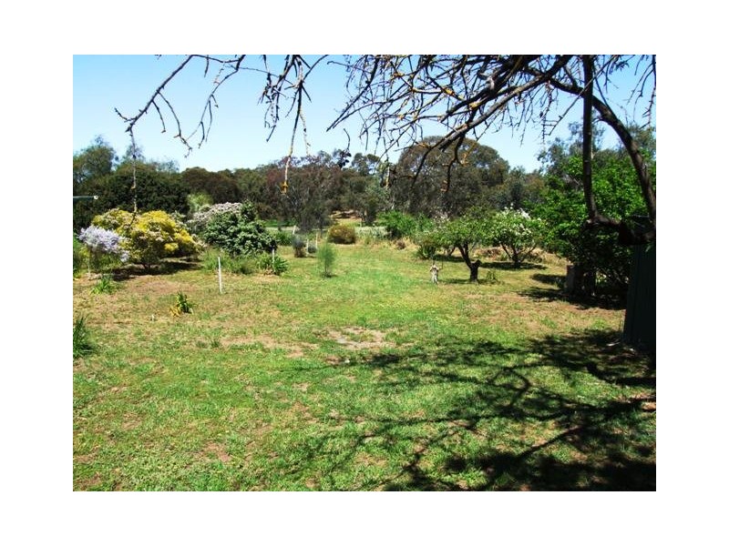 1 Langhorne Creek Road, Strathalbyn SA 5255