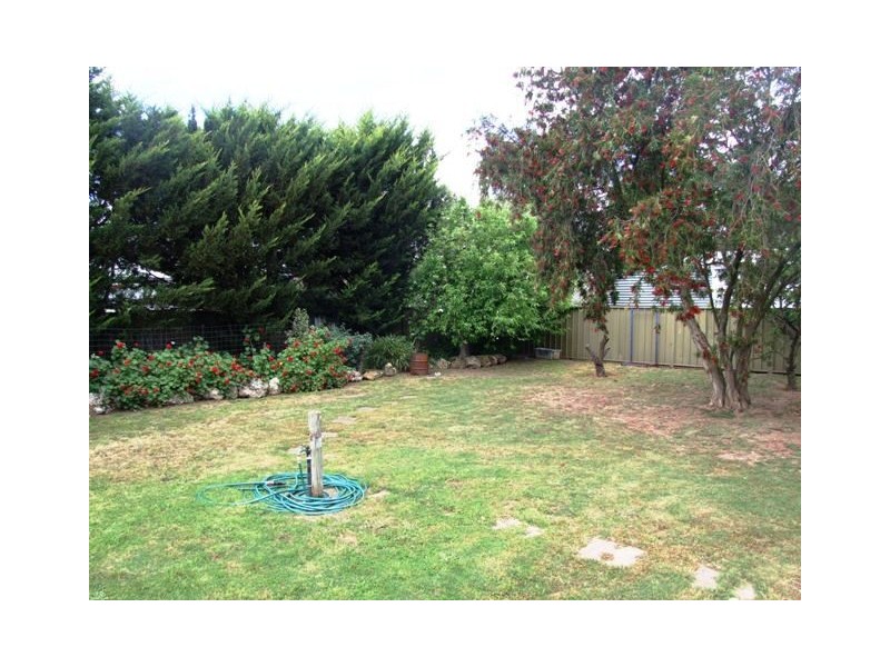 7 Stephens Avenue, Strathalbyn SA 5255