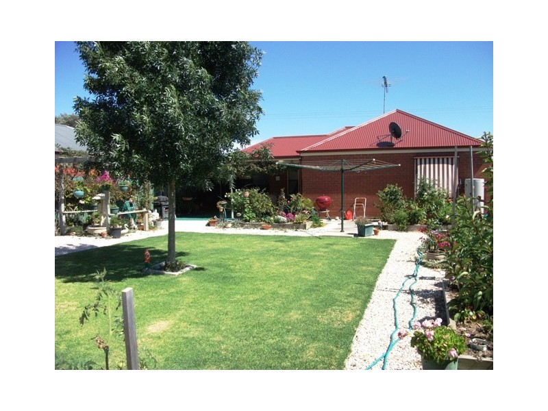 15 Hooper Road, Strathalbyn SA 5255