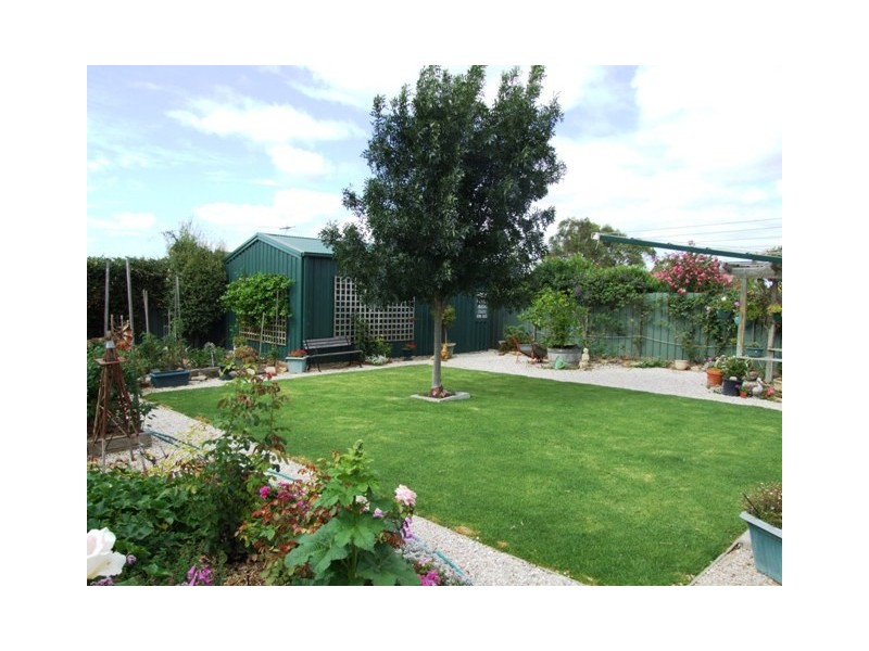 15 Hooper Road, Strathalbyn SA 5255