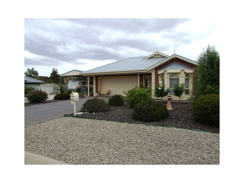 16 Strathoak Crescent, Strathalbyn SA 5255