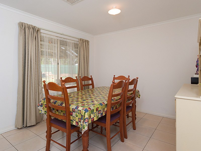 11 Strathmont Drive, Strathalbyn SA 5255