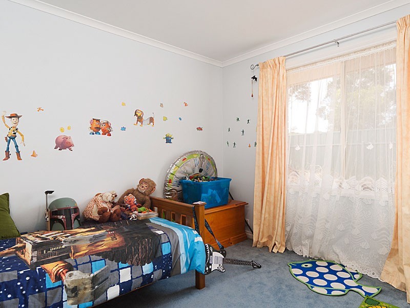 11 Strathmont Drive, Strathalbyn SA 5255