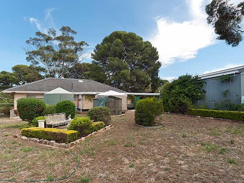 7 Adelaide Road, Strathalbyn SA 5255