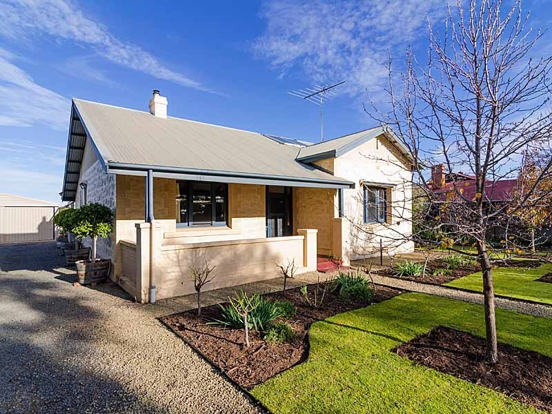 37 Hooper Road, Strathalbyn SA 5255