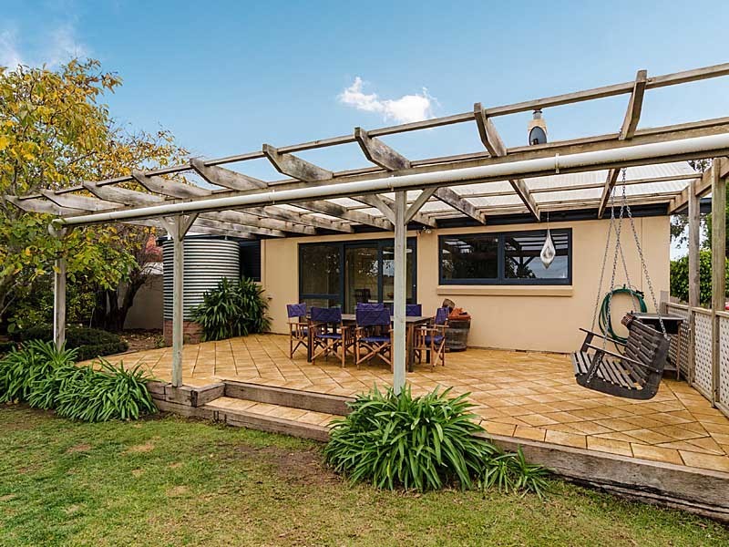 37 Hooper Road, Strathalbyn SA 5255