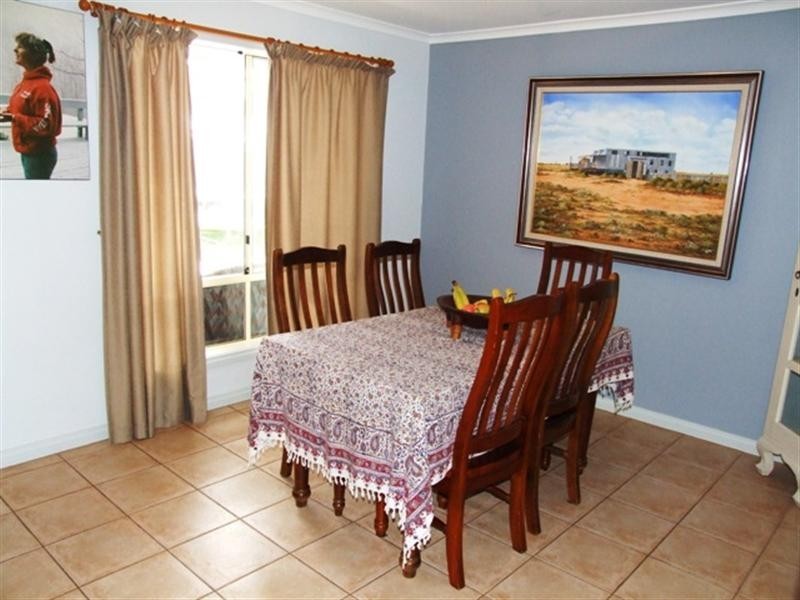 22 Strathmont Drive, Strathalbyn SA 5255