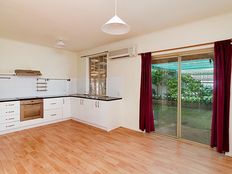 52 Parker Avenue, Strathalbyn SA 5255