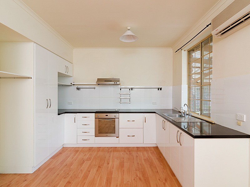 52 Parker Avenue, Strathalbyn SA 5255