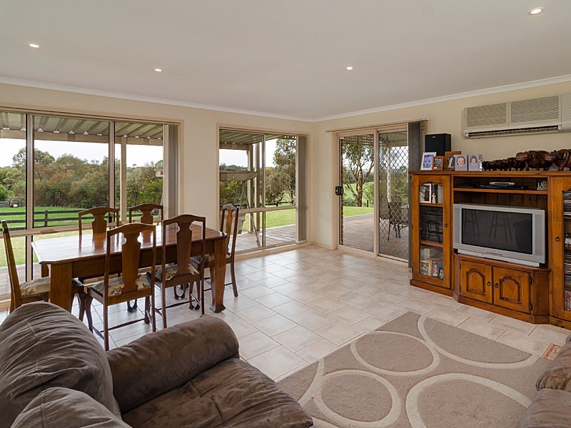 4 Jenkins Road, Strathalbyn SA 5255