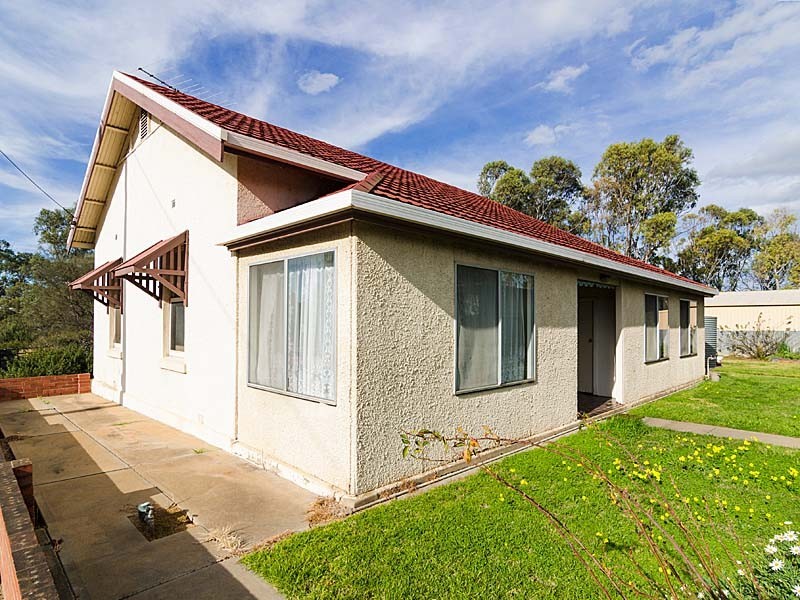 16 South Terrace, Strathalbyn SA 5255