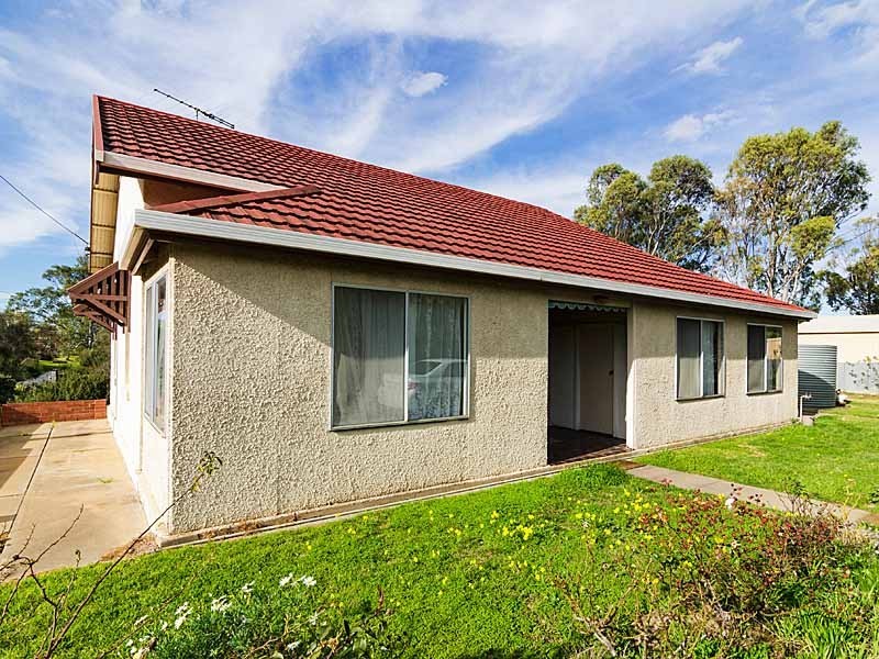 16 South Terrace, Strathalbyn SA 5255