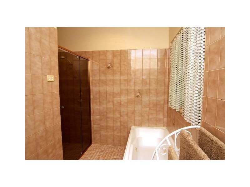 111 Nine Mile Road, Strathalbyn SA 5255