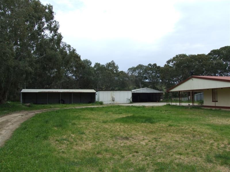 1716 Bull Creek Road, Ashbourne SA 5157