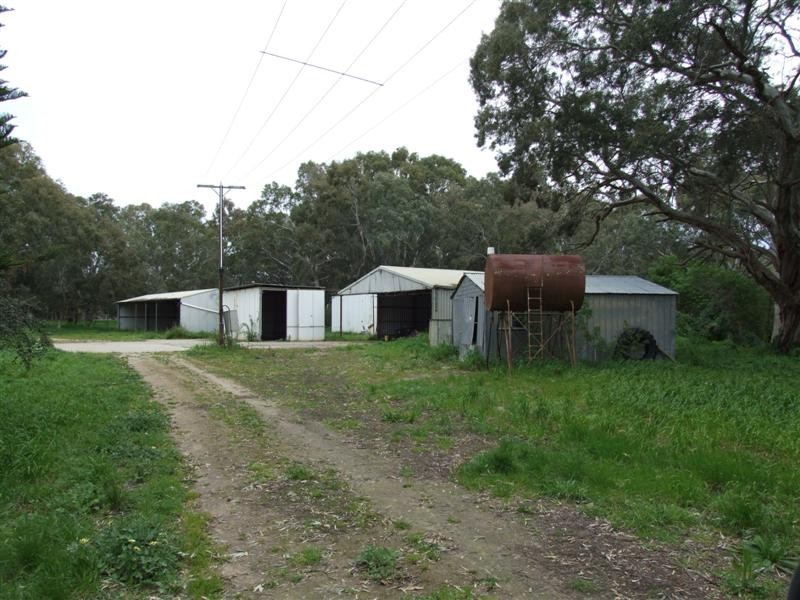 1716 Bull Creek Road, Ashbourne SA 5157