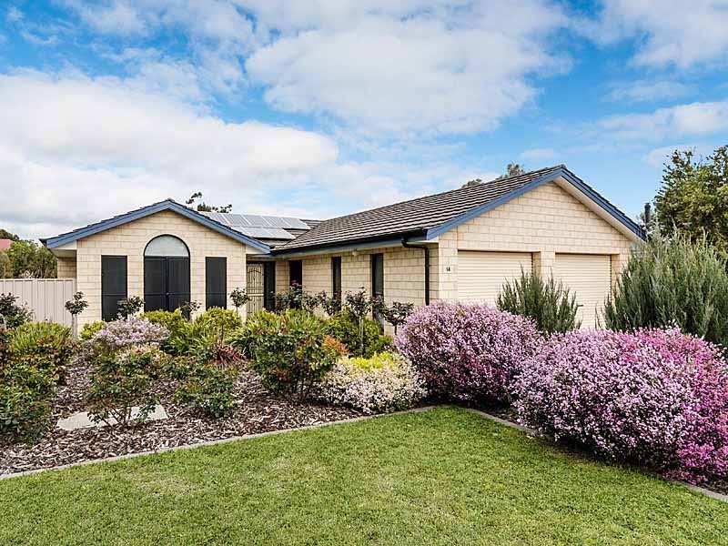 14 Garwood Ave, Strathalbyn SA 5255