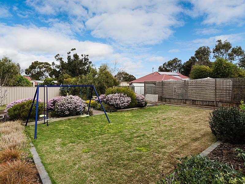 14 Garwood Ave, Strathalbyn SA 5255