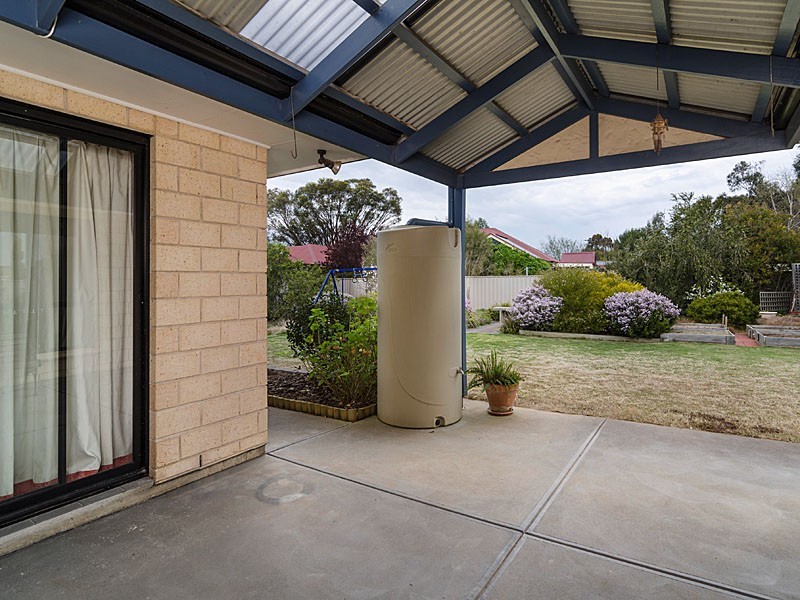 14 Garwood Ave, Strathalbyn SA 5255