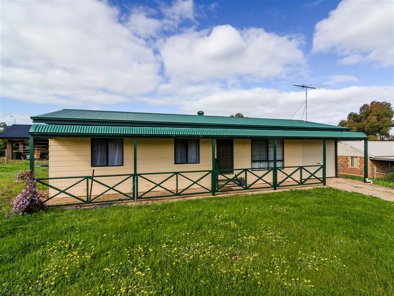 9 Carruthers Court, Strathalbyn SA 5255