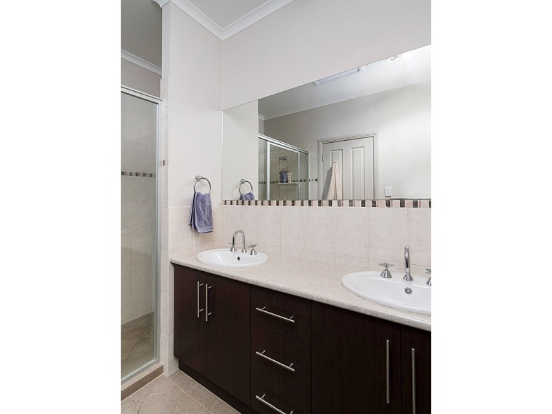 64 Lockaba Drive, Strathalbyn SA 5255