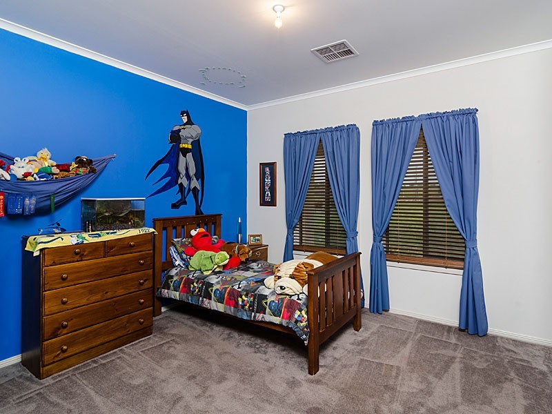 64 Lockaba Drive, Strathalbyn SA 5255