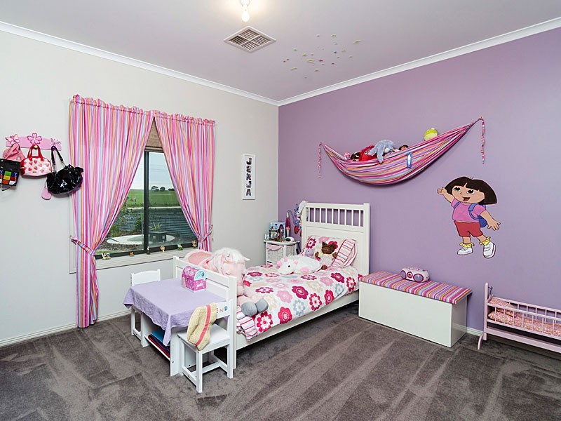 64 Lockaba Drive, Strathalbyn SA 5255