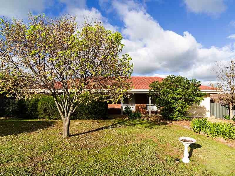 1 Bateman Street, Strathalbyn SA 5255