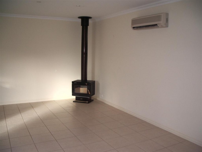 41 Strathmont Drive, Strathalbyn SA 5255