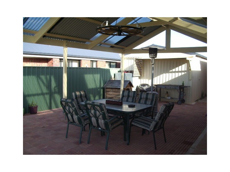22 Strathford Way, Strathalbyn SA 5255