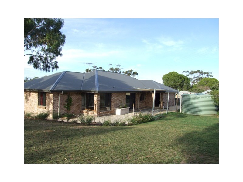 2 Stribling Court, Strathalbyn SA 5255